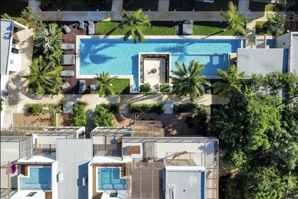 Contemporary Poolside Condo, Wi-Fi - Paraiso Kaanal 101 Tulum Apartmán